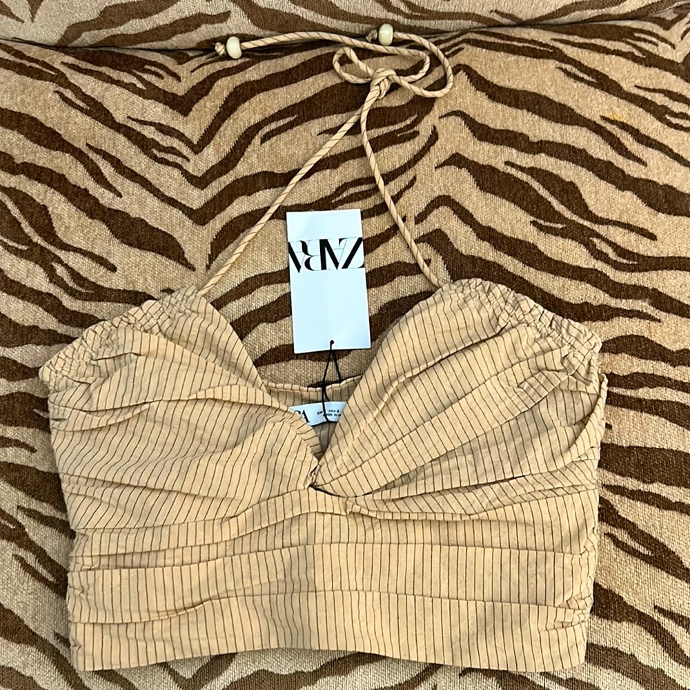 Zara Linen Halter Top: Perfect summer essential !!